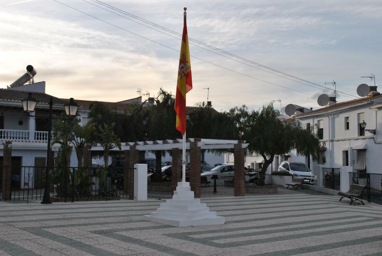 Casa La Plaza Apartment Frigiliana Bagian luar foto