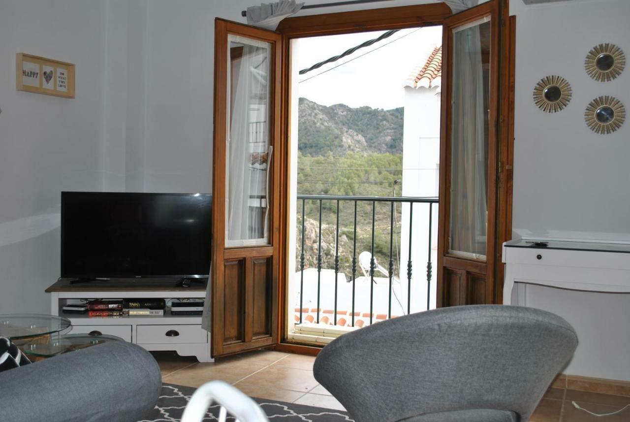 Casa La Plaza Apartment Frigiliana Bagian luar foto